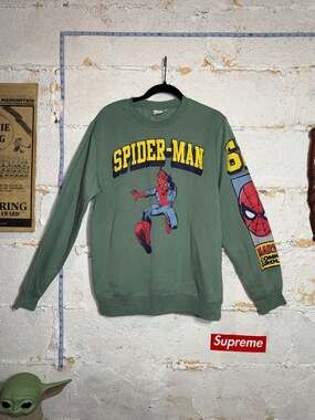 Marvel Spider-Man '62 Comic Group Graphic Crewneck Sweatshirt Green